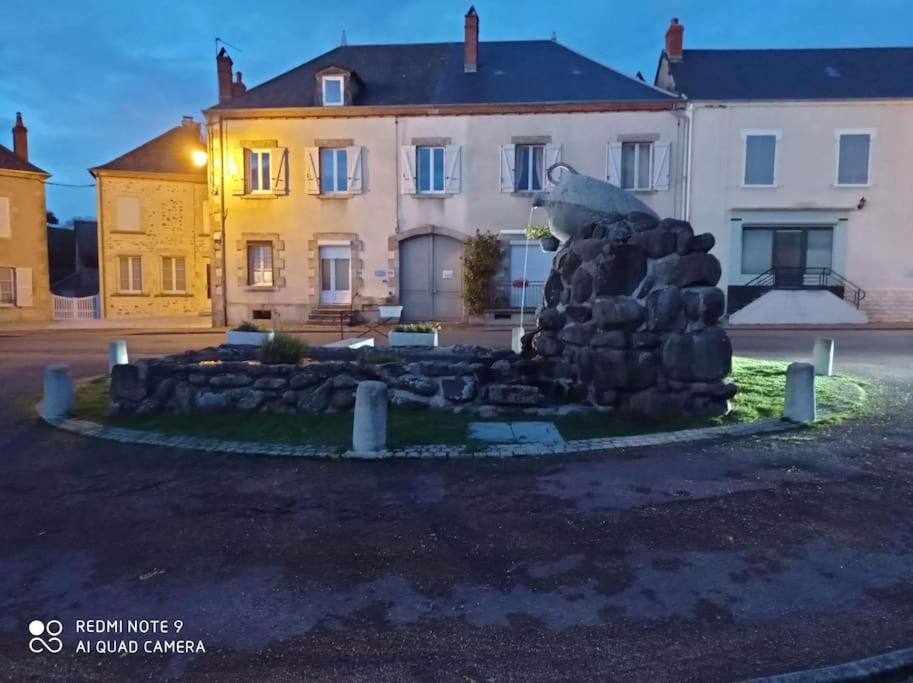 Le Gite De La Fontaine Chiddes Buitenkant foto